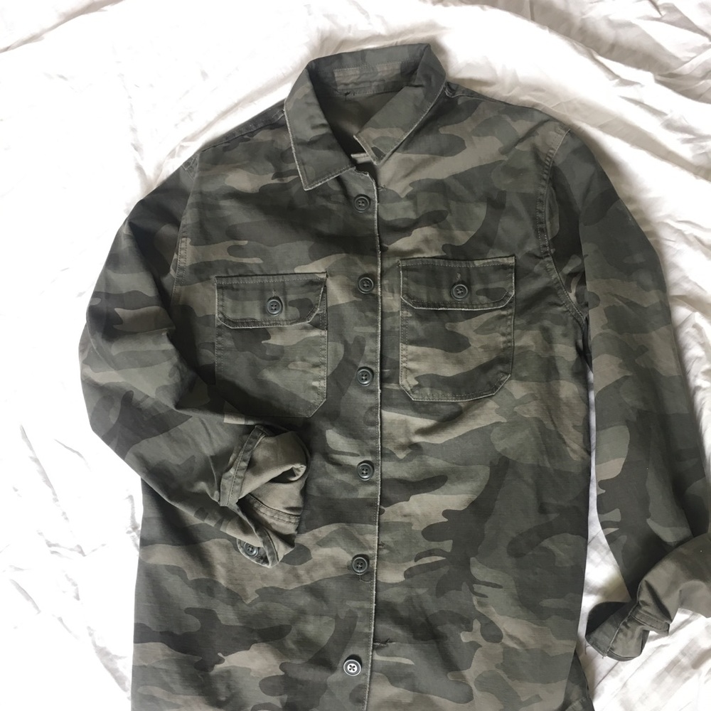 Forever 21 camo jacket